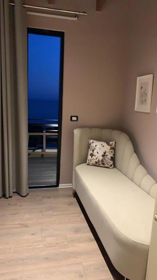 Hotel Natali Dhërmi Exteriör bild