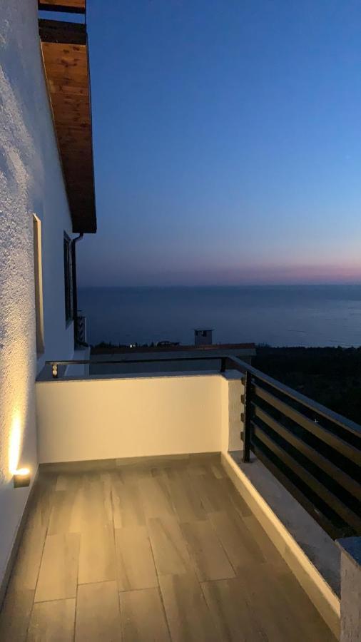 Hotel Natali Dhërmi Exteriör bild
